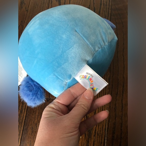 Original Squishmallows 8” Bebe the Bluebird - BRAND NEW w/TAGS! - Picture 5 of 8